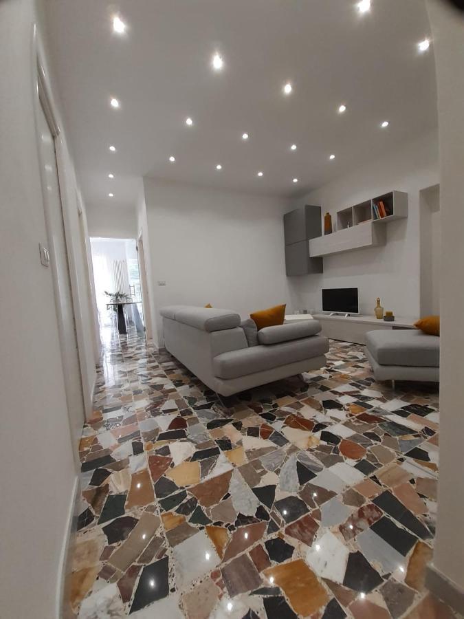 Apartament L'Ortensia Pigna Zewnętrze zdjęcie